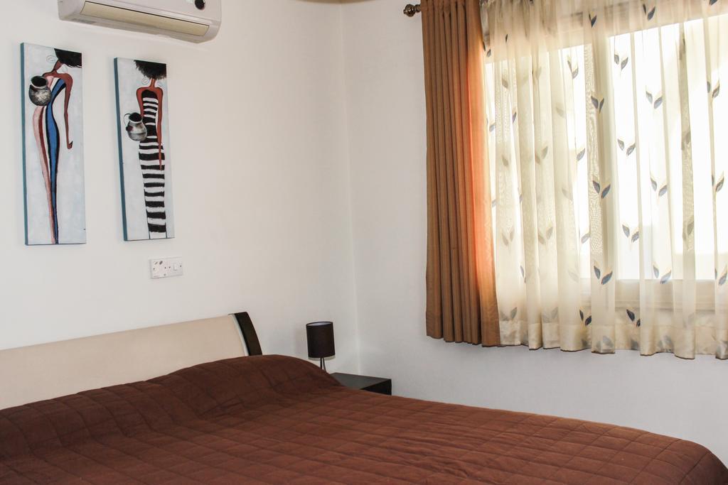 King'S Gardens Apartment Paphos Ngoại thất bức ảnh