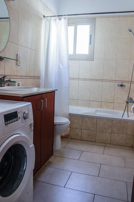 King'S Gardens Apartment Paphos Ngoại thất bức ảnh