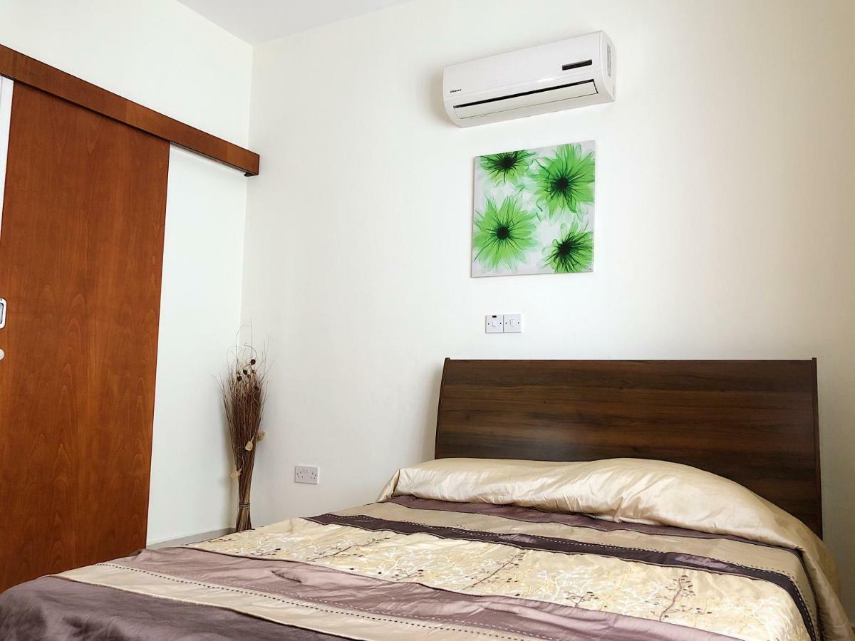 King'S Gardens Apartment Paphos Ngoại thất bức ảnh
