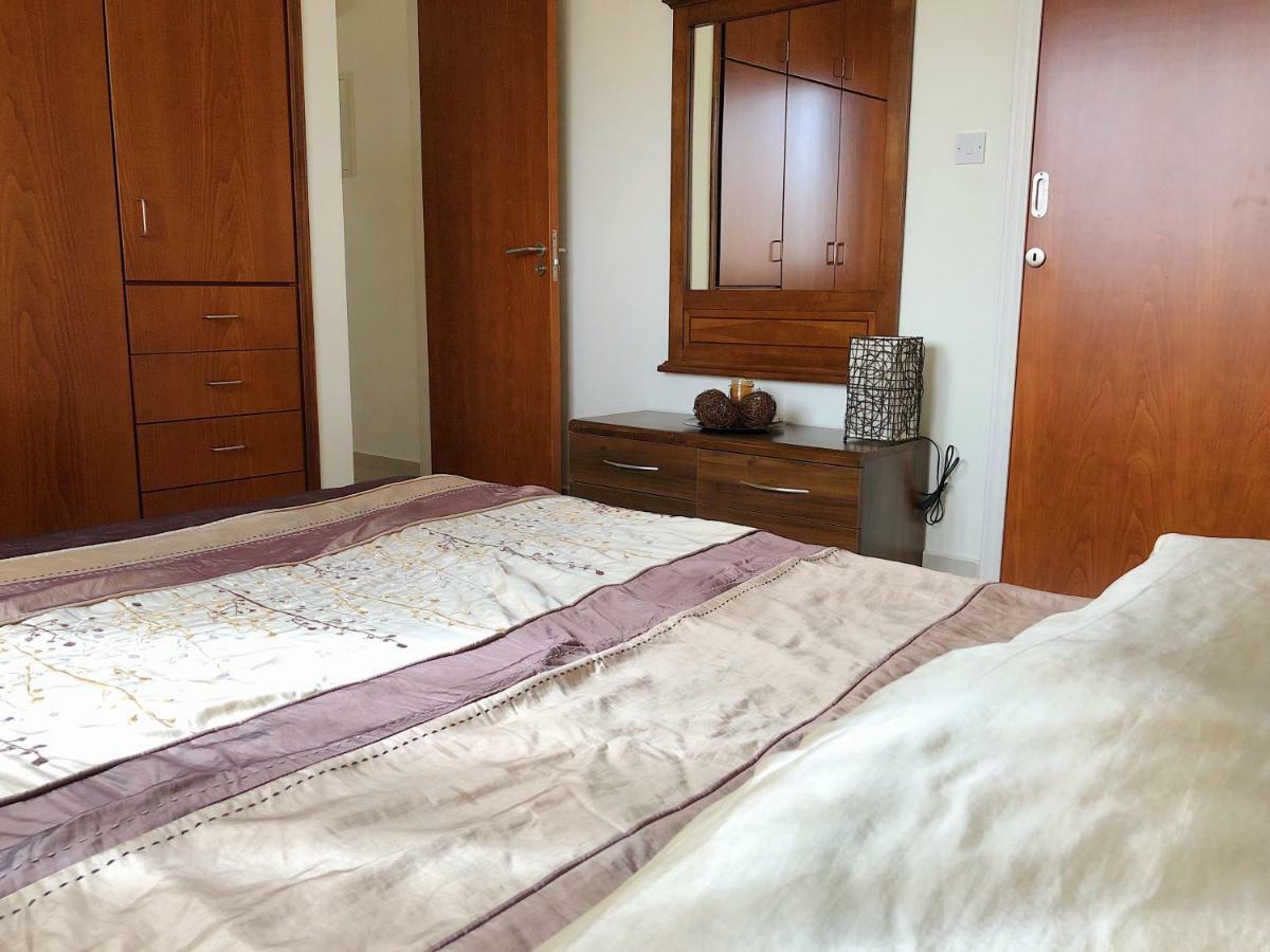King'S Gardens Apartment Paphos Ngoại thất bức ảnh
