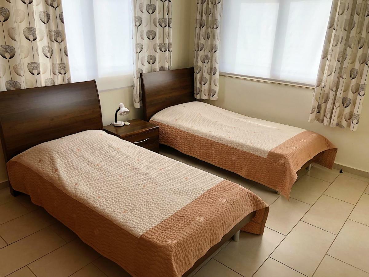 King'S Gardens Apartment Paphos Ngoại thất bức ảnh
